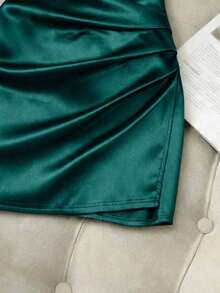 Vestido ajustado con cuello en V sin mangas, cintura fruncida e irregular, vestido de satén para mujer, vestido de primavera/verano para mujer, vestido elegante de fiesta para mujer, atuendo de vacaciones para mujer, atuendo del Día de San - Verde Oscuro - Ver 5