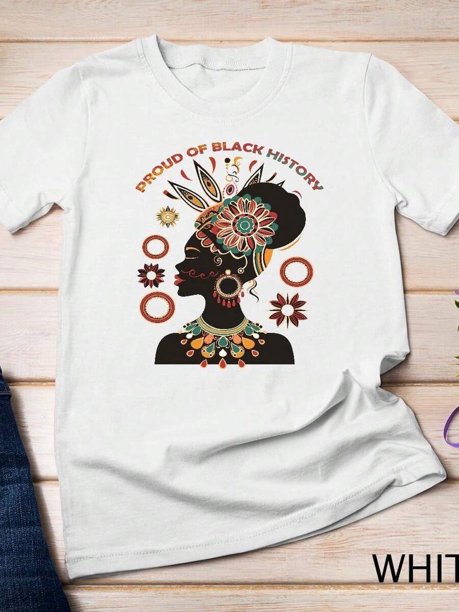 Camiseta/Sudadera "Celebrando con orgullo la historia negra con elegancia y unidad". Camiseta unisex de algodón puro de 220 g. Peso ideal para todas las estaciones, apta para hombres y mujeres. Tejido duradero de alta calidad, suave al tacto y de larga duración. Transpirable. Ideal para primavera y verano, vacaciones, Día de la Madre y Día de la Independencia. - Blanco - Ver 1