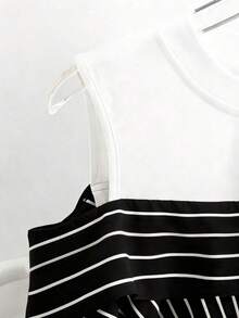 Conjunto de vacaciones para mujer con camisa a rayas de dos piezas falsa - Blanco y Negro - Ver 3