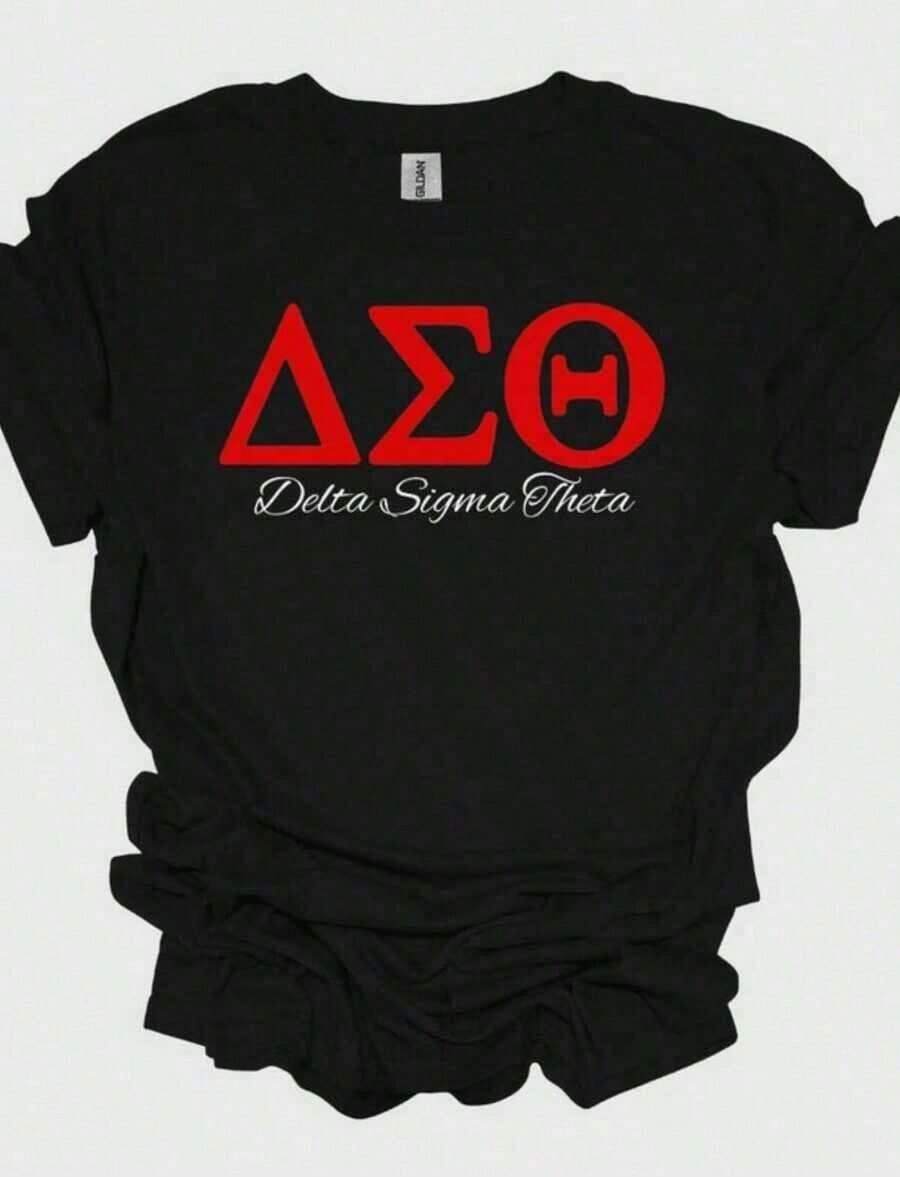 1 pieza de camiseta Delta Sigma Theta Uni Softyle, sororidad, con estampado del logotipo Delta Sigma Theta del campus de 1913, cuello redondo, diseño de letras, manga corta, estilo Y2K, sudadera extragrande adecuada para el verano, lavable a máquina, para ocasiones diarias informales y uso en el campus, ropa de talla grande, sudaderas casuales de negocios, tops gráficos, ropa informal, sudadera, conjuntos de Pascua para mujer, conjuntos de regalo para el Día de la Madre, ropa de la Copa del Mundo, conjunto para fiesta de fútbol, conjunto para el día del partido, camiseta extragrande unisex de fútbol de EE. UU., conjuntos de verano para mujer. 180g 100% Algodón - Negro - Ver 1