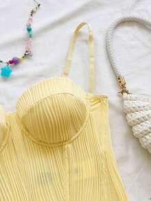 Top corto de camisola con textura de punto de onda para vacaciones, conjunto sexy para la playa/cita - Amarillo claro - Ver 4