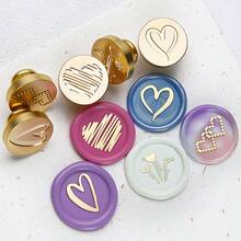 1 con dấu sáp hình trái tim, nhiều kiểu dáng trái tim khác nhau, dùng cho phong bì, thiệp mời, đánh dấu sách, sổ lưu niệm, thiệp chúc mừng, đồ thủ công tự làm, gói quà. - Bộ truyện tình yêu - Xem 9