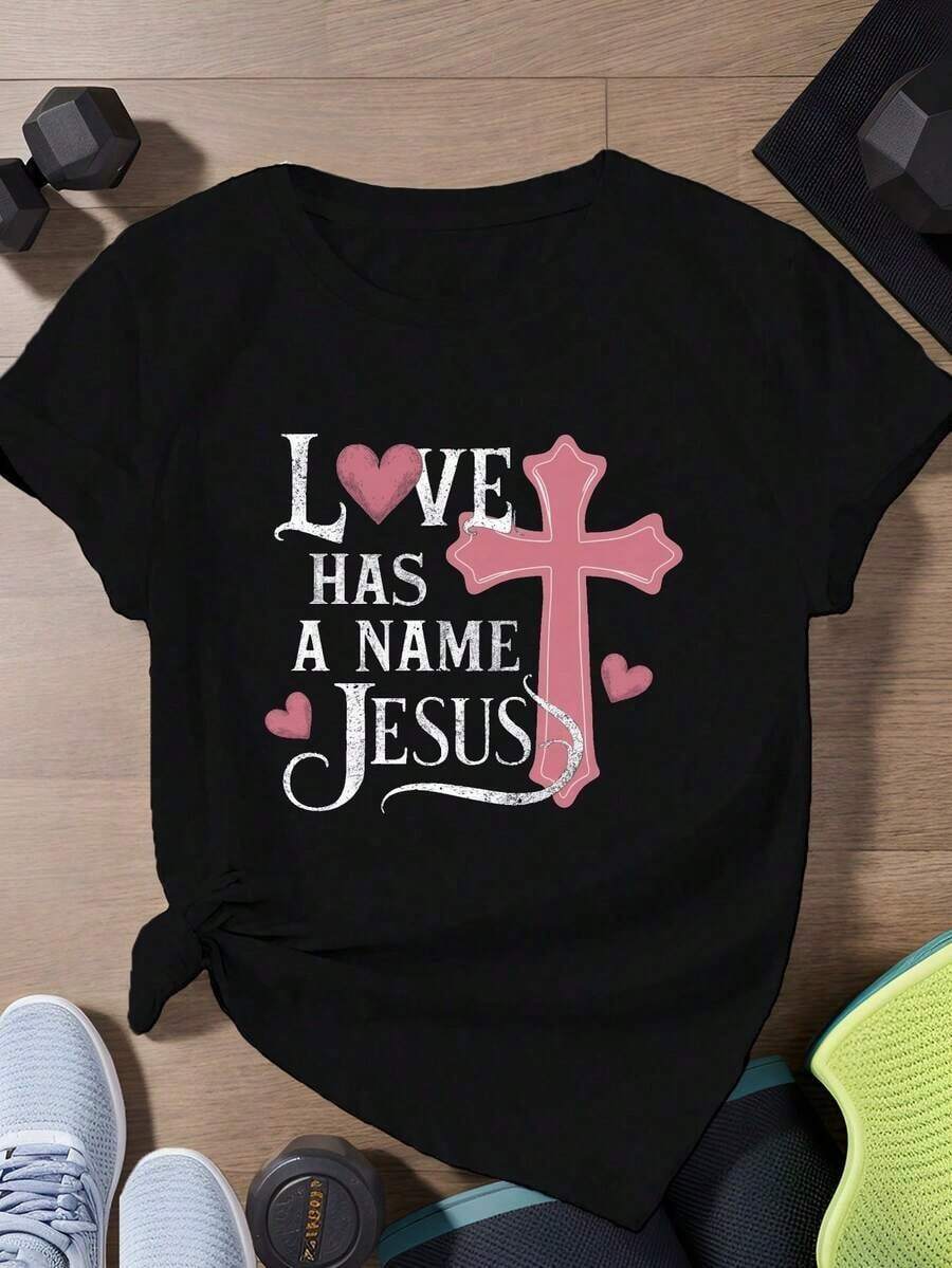 Camiseta de manga corta para mujer, sencilla y versátil, estampada con el diseño "Love Jesus", talla estándar, adecuada para uso diario en casa, en la oficina y para ocasiones informales, hecha de algodón. - Negro - Ver 1