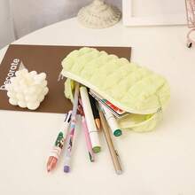 Estuche de lápices color crema, bolsa de papelería linda, caja de lápices de alta calidad, diseño adorable en 3D con corazón + Estuche de lápices con diseño de crema batida, fácil de almacenar papelería y monedas. Artículo esencial dulce y lindo para estudiantes - perfecto para volver a la escuela y llevar, puede almacenar útiles escolares, estuche de lápices, etc. - Nuevo modelo - Ver 9