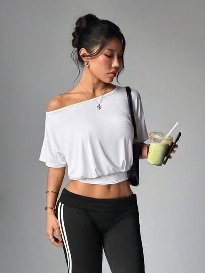 Women's White Loose Fit Short Sleeve Blouse - Casual Everyday Loose Basic Shirt, Icy Cool Fabric Suitable For Fitness, Running, Travel And Other Occasions