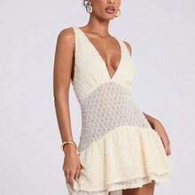 Women's Spring Summer Apricot Elegant Beach Vacation Travel Daily Party V Neck Sleeveless Ruffle Layered Asymmetric Hem Crochet Mini Dress,Concert Outfit Women,Spring Break Dresses,Sun Dress,White Graduation Dress,Business Casual Woman - Blanco - Ver 2