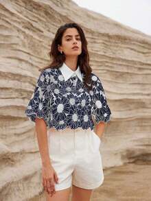 Aveloria Zanirela Blusa elegante con bordado de margaritas al azar y calado - Azul marino - Ver 6