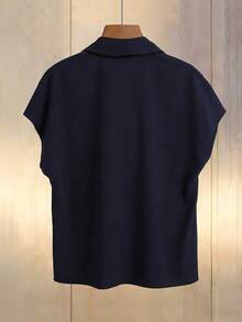 Blusa con estampado de pañuelo de cuello en V de manga corta tipo murciélago, versátil para uso casual y de oficina, color beige.Camisa holgada de unicolor, informal, para uso en verano. - Azul marino - Ver 2