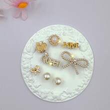 20件套可拆卸DIY水钻蝴蝶结、字母、圣诞雪花鞋饰链，完美节日礼物 - 金色 - 查看 2
