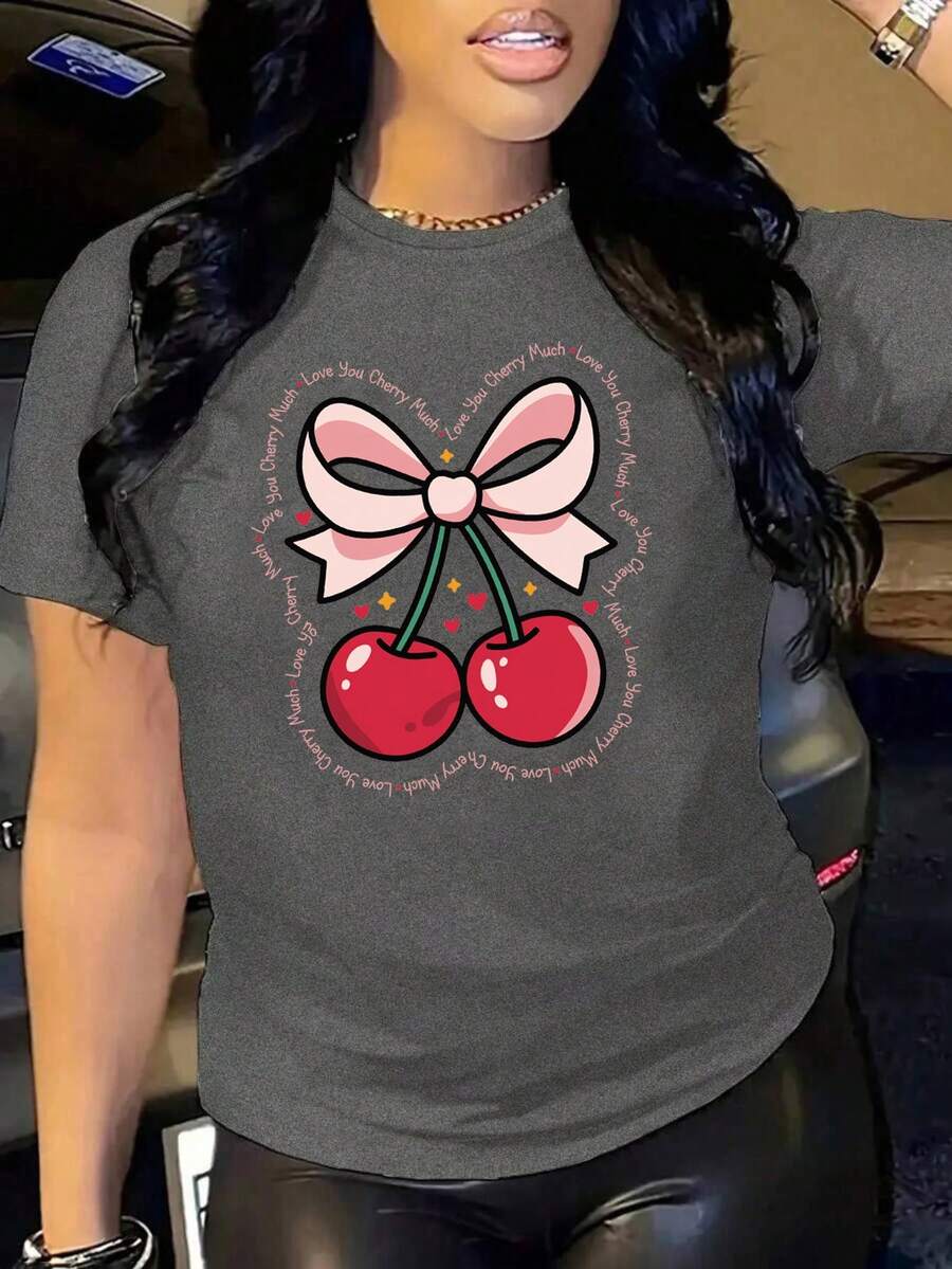 Oversized White T-Shirt With Cherries And The Phrase "Love You Cherry Much", Ideal For Casual And Date Outfits. Loose-Fitting Youth T-Shirt With A Cherry Design And Pink Bow, A Flirty Style To Pair With Jeans Or Leggings. Summer T-Shirt With A Cherry Graphic And Text, A Feminine And Flattering Style. - YH430-灰色 - 查看 1