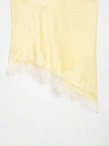 Camiseta de tirantes de mujer con parches de encaje y bajo asimétrico, versátil para citas y fiestas, de verano - Amarillo - Ver 6