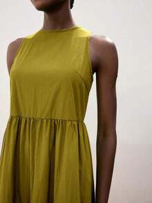 Vestido casual de vacaciones con diseño de volantes escalonados en verde jade, vestido cómodo con cuello redondo, división horizontal, parches y fruncidos, atuendo bohemio de playa, elegante vestido de estilo occidental para vacaciones de muje - Verde - Ver 8