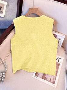 1 pieza Chaleco de punto de mujer minimalista de unicolor con botón de metal suave, parte superior casual versátil, suéter de moda de cuello redondo - Amarillo claro - Ver 2