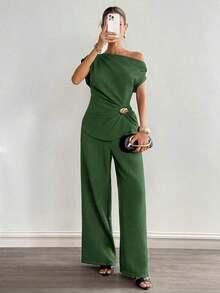 Conjunto informal de top con hombros fruncidos y decoración metálica, y pantalones de mujer de unicolor - Verde - Ver 5