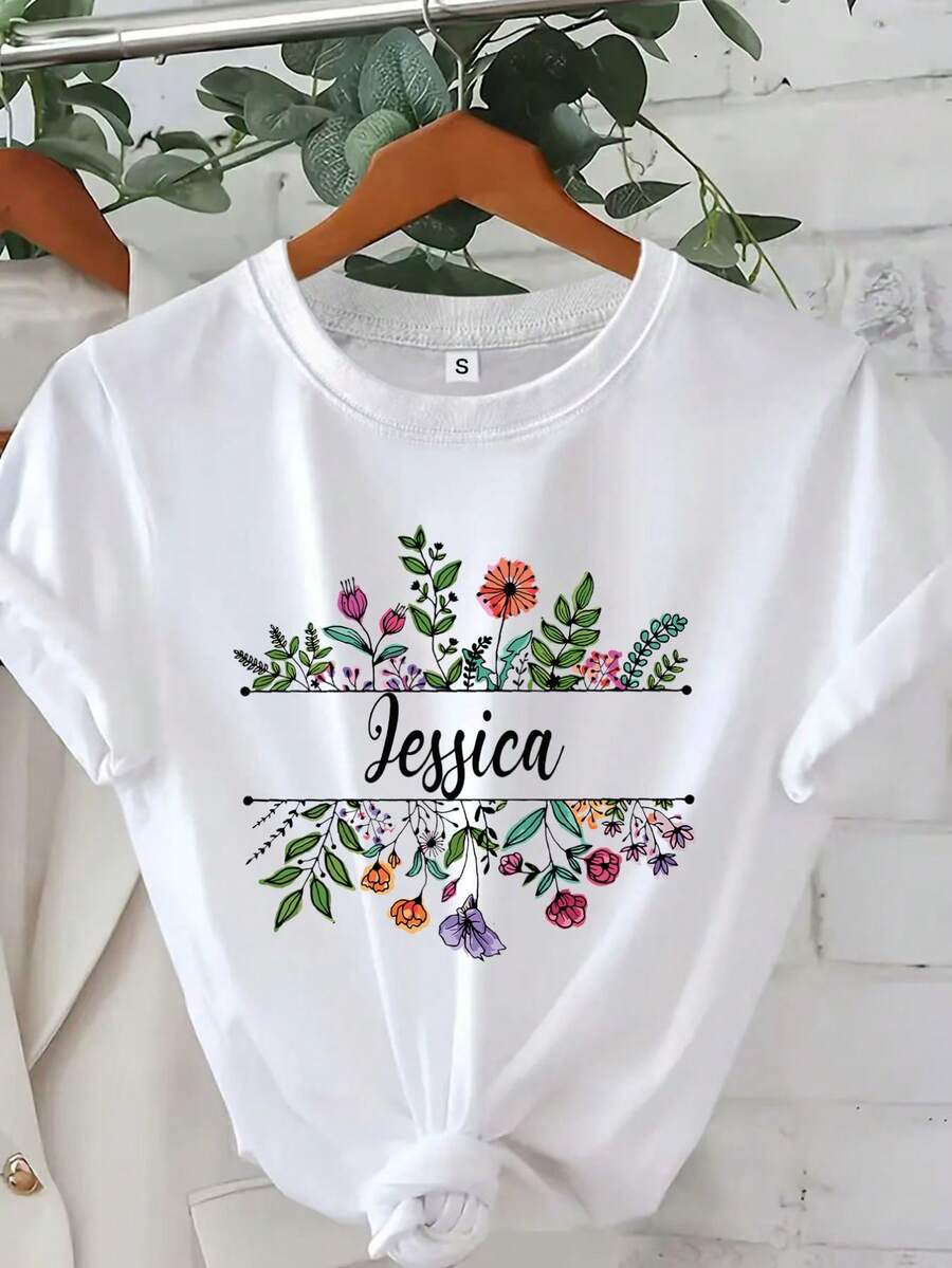Camiseta de mujer moderna, informal, para fiestas y para estar en casa, 100% algodón, corte holgado.Custom Watercolor Floral T-Shirt, Personalized with Names, Wildflower Design, Ideal for Birthdays, Gifts for Mothers, Teachers, And Friends100% cotton - Blanco - Ver 1