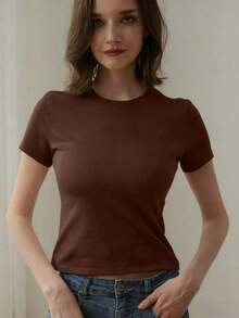 Camiseta de mujer de verano nueva, simple y casual, de corte ceñido y cuello redondo.Versátil y cómoda para el uso diario y las vacaciones. - Marrón - Ver 2