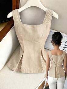 Camisa sin mangas elegante con cuello cuadrado, cintura atada y rayas para el verano 2025 - Marrón - Ver 1