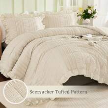 3 Pieces Beige Textured Comforter Set Queen King,Ruffle Farmhouse Shabby Chic Comforter For Queen Bed,Soft Seersucker Boho Bedding Set With 1 Ruffle Comforter,2 Tufted Pillowcases Valentine Decor Room Decor, Idea Gifts For Mother Day, Labor Day, Wedding Anniversary Celebration, Back-To-School Season, Graduation - Beige Ruffle 01 - 查看 13