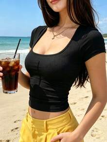 Top corto de manga corta con cuello de polo, ajustado y que revela el ombligo, estilo minimalista de los años 2000 para mujer, de uso casual - Negro - Ver 10