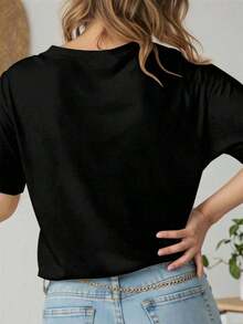 Plus Size White Graphic Short-Sleeve T-Shirt, Casual Street Style, Cute Summer Top, Vacation Vibe - 黑色 - 查看 2