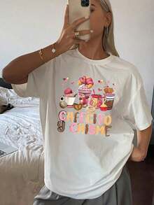 1pscEstampado Cafecito y Chisme celebra la . Muestra bebidas café chocolate y pan dulce como conchas cruasanes palmeras y pastelitos. Ideal para charlas amenas y dulces momentos compartidos entre amigas Camiseta de mujer 100% algodón.100% Cotton100% Cotton - Blanco - Ver 6