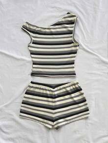 Eduarda Gutierrez  Conjunto de 2 piezas para mujer con top corto de punto a rayas y shorts ajustados de tiro súper bajo, atuendo adecuado para vacaciones, fiestas, Navidad, San Valentín, citas, playa, crucero, carnaval, Pascua, Año Nuevo Chi - Multicolor - Ver 2
