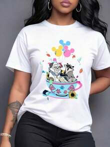 Colorful Mug With Cartoon Dogs Holding  Face Balloons Surrounded By Flowers And Leaves Symbolizing Joy And Freedom. Modern Casual Women's T-Shirt, Elegant Women's T-Shirt. - 白色 - 查看 1