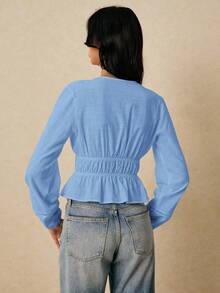 Camisa casual de mujer de unicolor con cuello en V y detalle de nudo en la parte delantera, de manga larga - Celeste - Ver 6