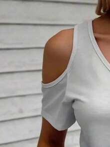 Camiseta de hombros descubiertos en degradado, camiseta casual de verano de manga corta y cuello en V para mujeres - Gris - Ver 3