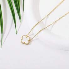 Clover Pendant Necklace For Women 18K Gold Plated Four Leaf Clover Necklaces Lucky Simple Jewelry Gifts For Women - 白色 - 查看 4