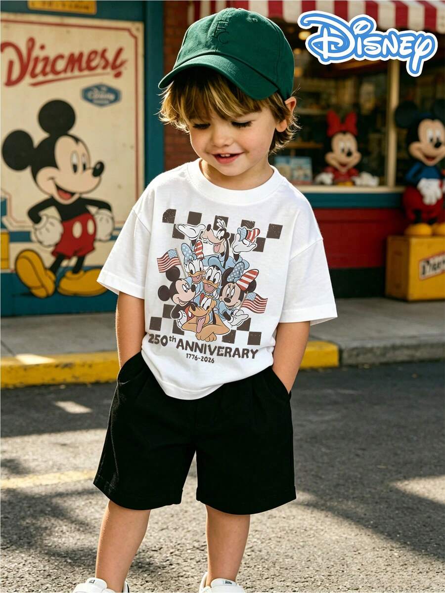 Disney Print T-Shirt For Boys,Disney Characters US 250th Checkered Print - Children's Clothing Design Short-Sleeve Casual Cute Style Comfortable And Relaxed Fit For Is Perfect For Boys And Girls To Wear To Holiday Parties, Family Gatherings, Outdoor Activities, And Trips, And Makes A Great Gift For Children Visiting Disneyland. - trắng - Xem 1