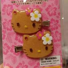 2 chiếc kẹp tóc Hello Kitty màu đen dễ thương của Sanrio, kiểu hoạt hình, kẹp cài bên hông, phụ kiện đội đầu sáng tạo, thích hợp làm quà tặng sinh nhật (Đóng gói, nhuộm thủ công, có một vài khuyết điểm nhỏ không ảnh hưởng đến việc sử dụng). - Nhiều màu - Xem 4