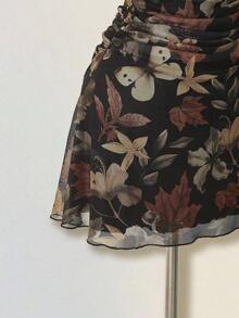 Vestido mini plisado con estampado de hoja de arce vintage para mujer, adecuado para vacaciones de verano y ropa de vuelta al colegio - Multicolor - Ver 7