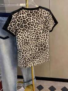 Camiseta de cuello redondo con estampado de leopardo vintage clásico y casual para mujer, adecuada para el verano - Negro - Ver 2