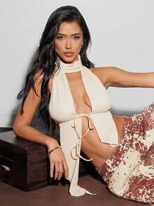 Top halter de malla con cuello alto, espalda abierta y recortes sexy, top sin espalda, atuendos de vacaciones para mujer, atuendos de verano para mujer, de moda, atuendos para ir de fiesta, tops sexy - Albaricoque - Ver 2