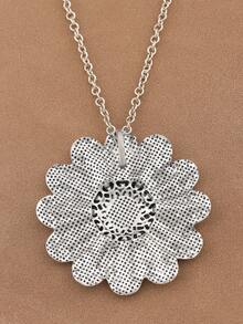 SUPBORA 1pc Fashionable Silver/Matte Gold Large Bohemian Style Metal Flower Pendant Necklace - Gold and Silver - View 7