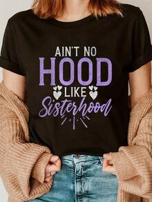 Talla grande, talla grande - Camiseta gráfica vintage de hermandad para mujer y hombre "Ain't No Hood Like Sisterhood" con letras mors y diseño de corazón, camiseta negra casual de manga corta con morado y rosa, tela de elasticidad media, cuello redondo, para todas las estaciones - Negro - Ver 2
