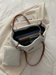 Fashionable Striped Handbag - Women's Large Capacity Shoulder Bag - Zipper Tote Bag For Daily Use With Metal Chain - White - View 4