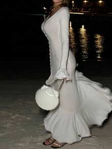 Sexy Maxi Dress In A Sexy Girl Style, Bell Sleeves, Fitted With Buttons And A Side Slit, Elegant European Fashion - 白色 - 查看 5