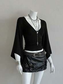 Camiseta ajustada con cuello en V profundo y mangas acampanadas sexy - Negro - Ver 3