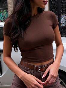 Camiseta de mujer de verano nueva, simple y casual, de corte ceñido y cuello redondo.Versátil y cómoda para el uso diario y las vacaciones. - Marrón - Ver 12