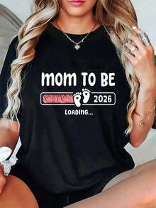 Camiseta "Futura Mamá 2026 Cargando, Mamá Est. 2026 Promovida a Mamá" - Camiseta holgada, casual y versátil estilo Y2k. - Blanco - Ver 8