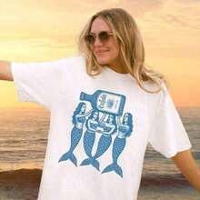 Camiseta Básica Mexicana de Talla Grande para Mujer, Nueva Moda Casual de Verano 2026, Envío Local, Camisetas Gráficas MERMAID Sardine Shirt |       Camisa de playa MARGARITA |       Viaje de chicas con estética de pescador |       Camiseta La Dolce Vita |     Estética de Amalfi |     Camiseta Coastal Drinking 100% Algodón Nuevo Lanzamiento - Blanco - Ver 2