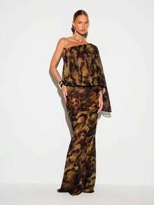 Vestido largo con capa de un hombro de gasa con estampado, silueta de sirena con estampado animal para eventos - Verde militar - Ver 6