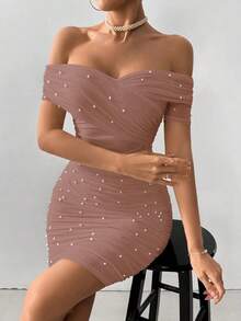 Vestido ajustado para mujer con hombros abiertos, manga corta y adornos con cuentas - Púrpura polvoriento - Ver 5