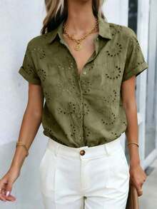 Blusa de mujer de unicolor de manga corta, semitransparente de malla, con cuello de camisa y botones delanteros - Blusa casual de oficina de primavera y verano de poliéster ligero - Verde militar - Ver 5