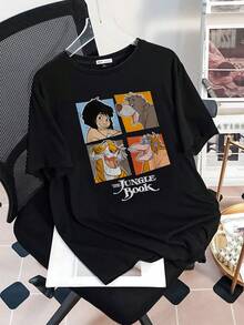 Ilustración colorida con personajes de una selva mágica que transmiten amistad libertad y aventura en un cuadro retro inspirador camiseta de mujer  casual cómoda para diario - Negro - Ver 3