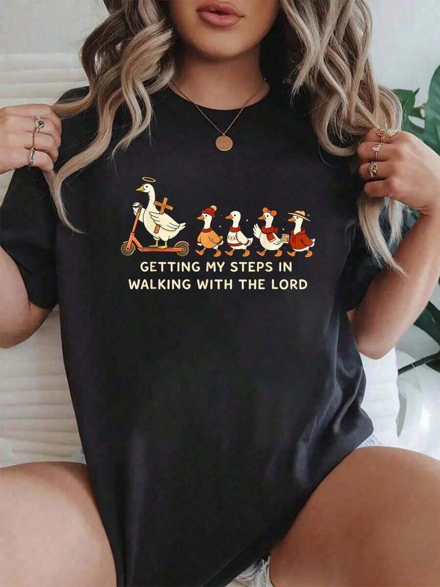 100% Cotton T-Shirt With Biblical Print "Christian Goose Walking By Faith, Constantly Stumbling", Women's Graphic T-Shirt, Casual Short Sleeve T-Shirt, Summer T-Shirt For Women - 黑色 4 - 查看 1