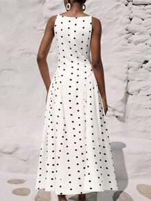 Tela con estampado de lunares, vestido maxi con falda acampanada de diseño elegante, sin mangas, vestido de tirantes finos con base blanca y lunares negros, escote cuadrado, tirantes delgados, corpiño ajustado, falda fluida y relajada, de longitud media, tela de gasa ligera, estilo retro de lunares, ropa casual de verano, adecuado para salidas diarias o vacaciones, estilizador y alargador, vibra elegante minimalista, material cómodo, ideal para vacaciones y salidas - Blanco y Negro - Ver 2