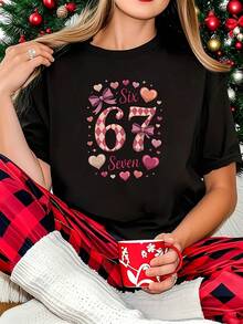 Plus Size - Plus Size - Plus Size Valentine's Day 67 Themed Fashion Letter Print T-Shirt | Women's Black Crew Neck Short Sleeve T-Shirt, Machine Washable, Suitable For Christmas Parties, Casual Outings, Girlfriend Get-Togethers, Festive Outfits, Christmas Gift - 黑色 - 查看 1